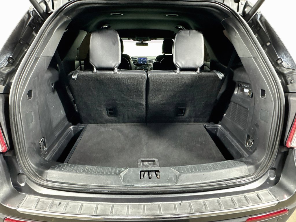 Used 2020 Ford Explorer Limited RWD image 31