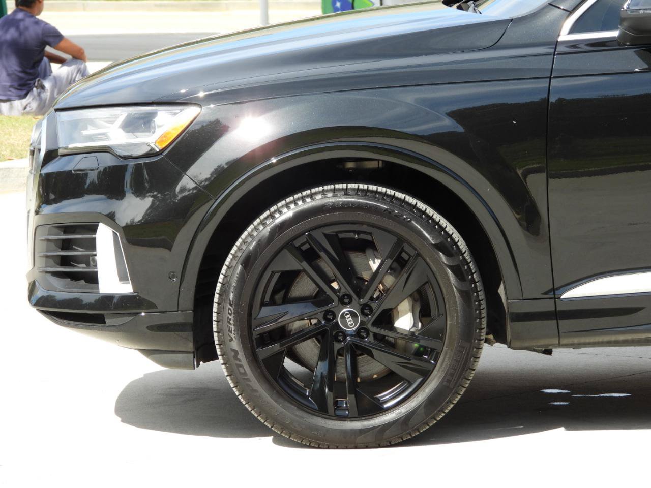 Used 2022 Audi Q7 3.0T Premium Plus AWD/4WD image 33