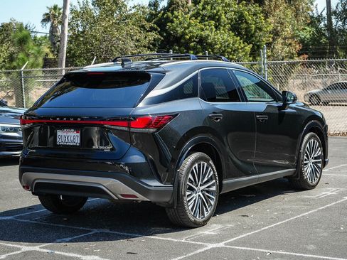Used 2025 Lexus RX 350 AWD/4WD image 6