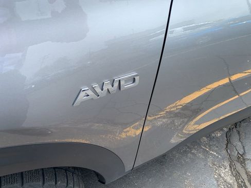 Used 2021 Kia Seltos S AWD/4WD image 3