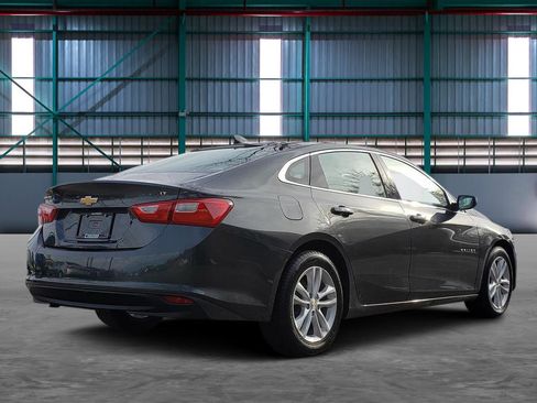 Used 2016 Chevrolet Malibu LT image 5