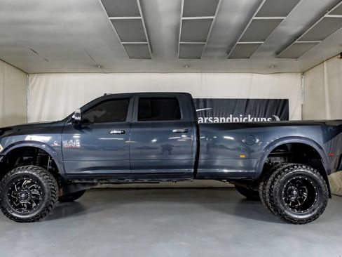 Used 2018 RAM 3500 Laramie w/ Protection Group AWD/4WD image 11