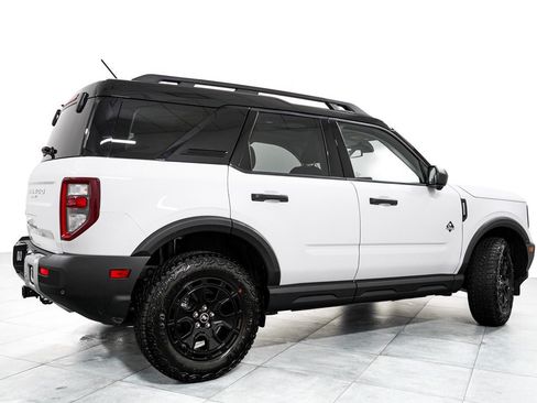 Certified 2025 Ford Bronco Sport Outer Banks w/ Sasquatch Outer Banks Package AWD/4WD image 6
