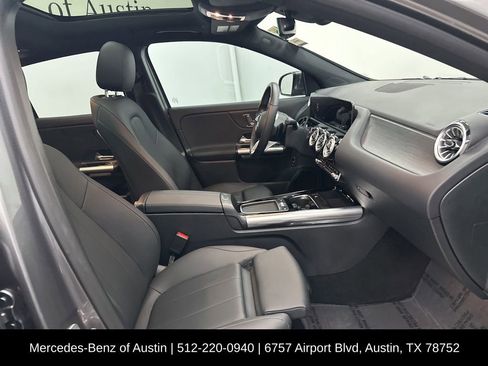 Certified 2025 Mercedes-Benz GLA 250 image 31