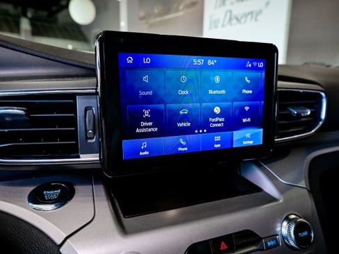 Used 2023 Ford Explorer XLT w/ Equipment Group 202A image 36