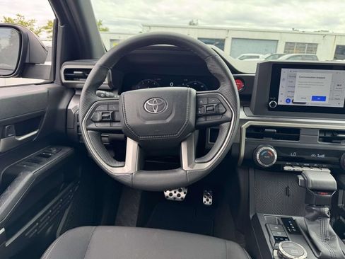 Used 2026 Toyota Tacoma TRD Sport AWD/4WD image 17