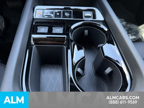 Certified 2025 Nissan Murano SV image 33