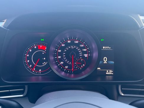 Used 2023 Hyundai Elantra SEL w/ Cargo Package image 13