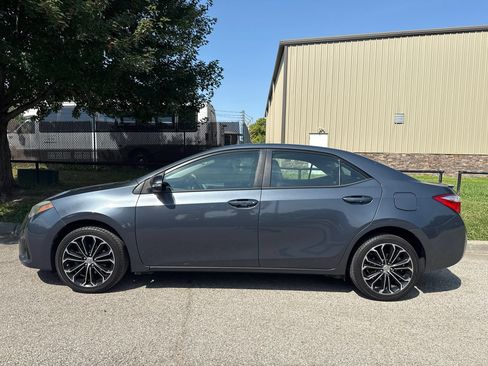 Used 2015 Toyota Corolla S FWD image 9