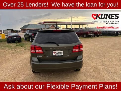 Used 2019 Dodge Journey SE FWD image 8