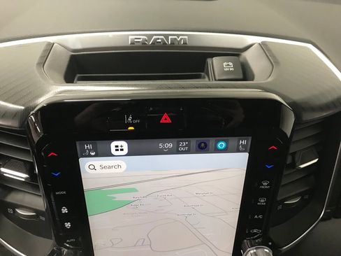 New 2026 RAM 1500 4x4 Crew Cab image 24