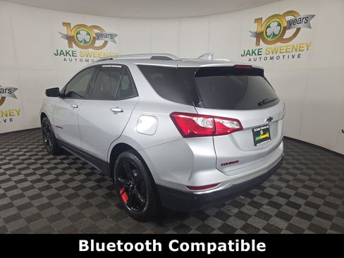 Used 2020 Chevrolet Equinox Premier w/ Premier Redline Edition image 6