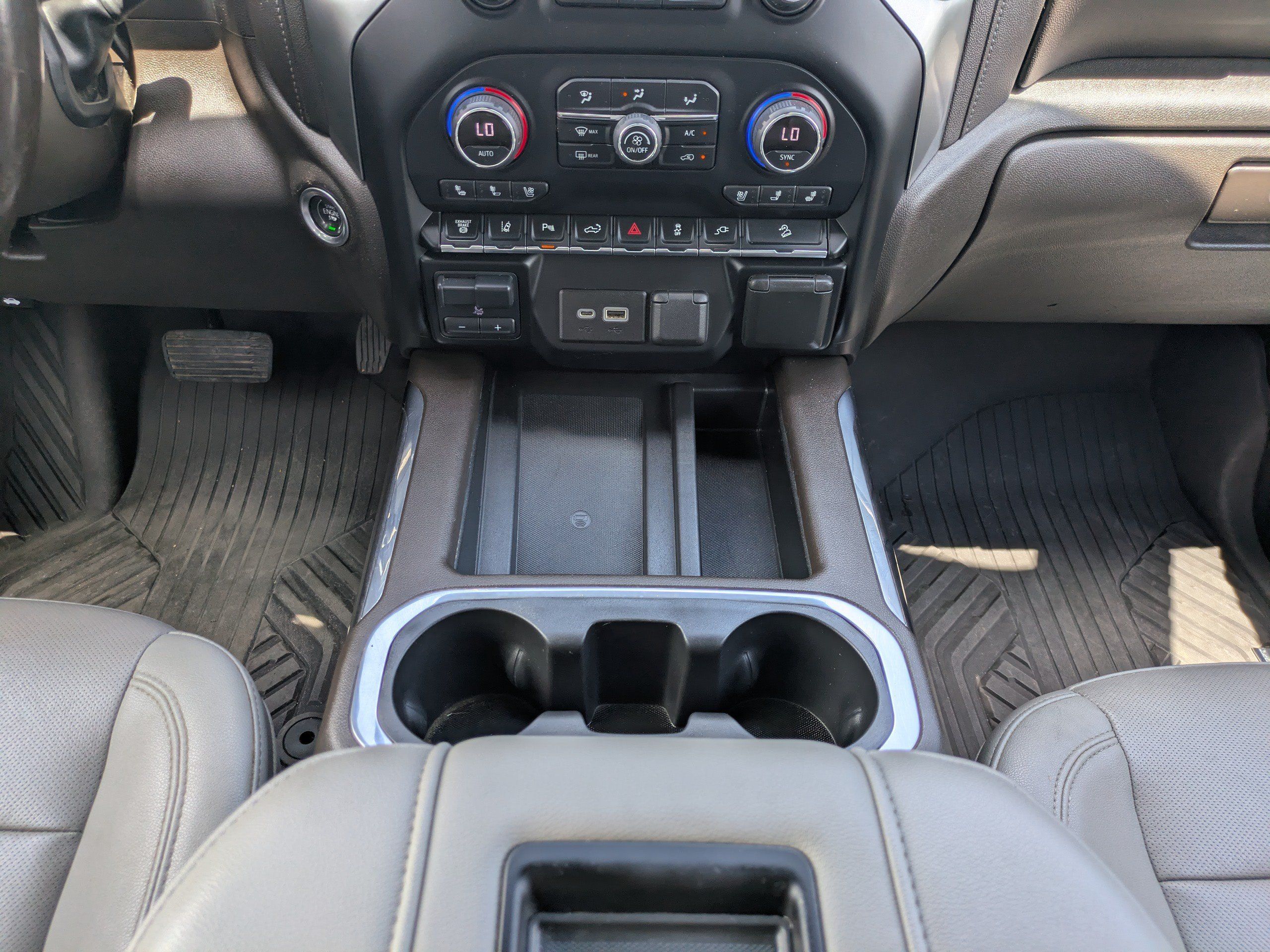 Used 2021 Chevrolet Silverado 2500 LTZ w/ LTZ Premium Package AWD/4WD image 18