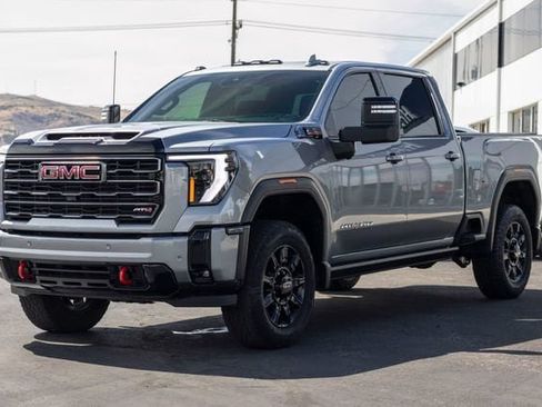 Used 2025 GMC Sierra 3500 AT4 w/ AT4 Premium Plus Package AWD/4WD image 54
