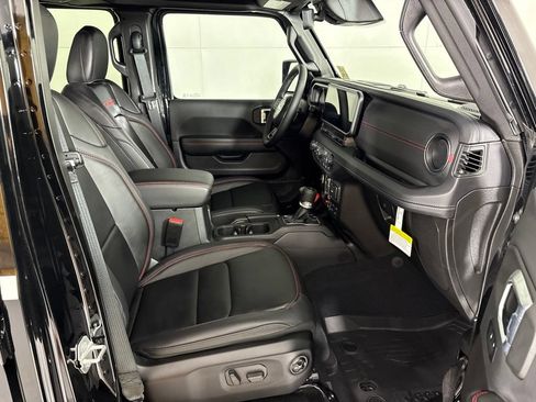 New 2026 Jeep Gladiator Rubicon AWD/4WD image 18
