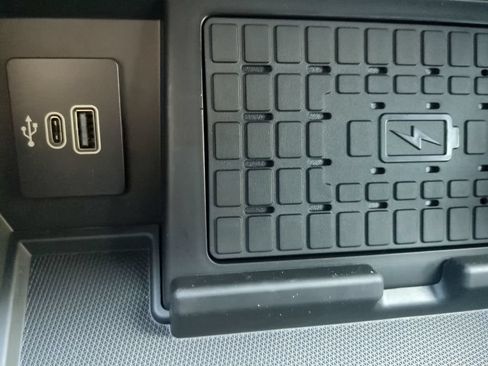Used 2025 Ford F150 XLT w/ Equipment Group 303A High AWD/4WD image 27