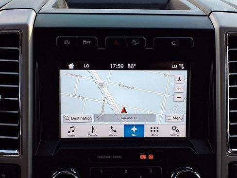 Used 2017 Ford F350 Lariat w/ Chrome Package image 11