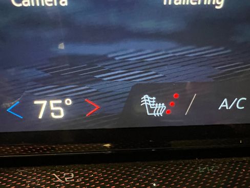 New 2026 Chevrolet Traverse Z71 w/ Enhanced Driving Package image 56