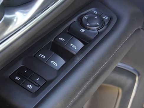 Used 2024 Chevrolet Tahoe LT image 22