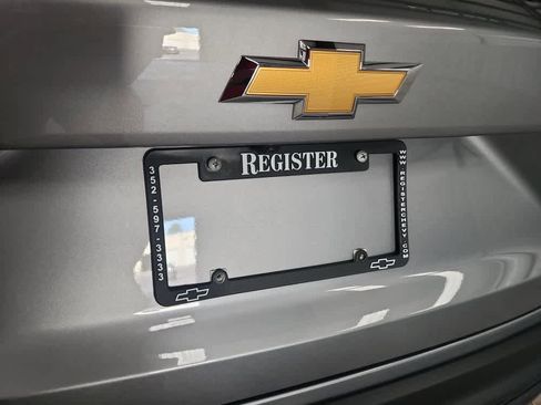 Used 2024 Chevrolet Trax LS w/ LS Convenience Package image 13