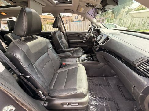 Used 2020 Honda Pilot Elite image 26