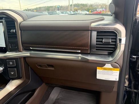 New 2025 Ford F150 King Ranch w/ FX4 Off-Road Package image 38