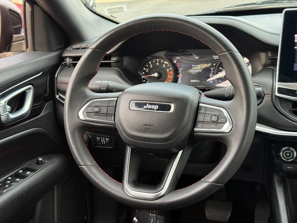 Used 2023 Jeep Compass Trailhawk AWD/4WD image 15