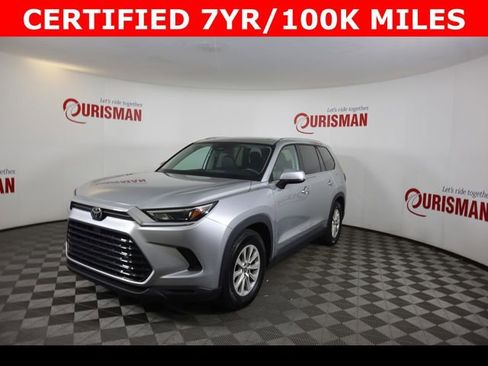Used 2024 Toyota Grand Highlander FWD image 4