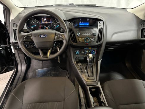 Used 2016 Ford Focus SE w/ Interior Protection Package image 19