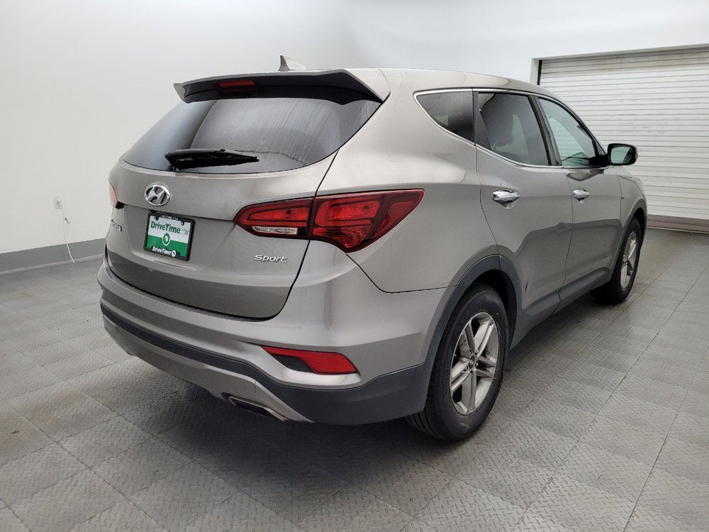 Used 2017 Hyundai Santa Fe Sport FWD image 9