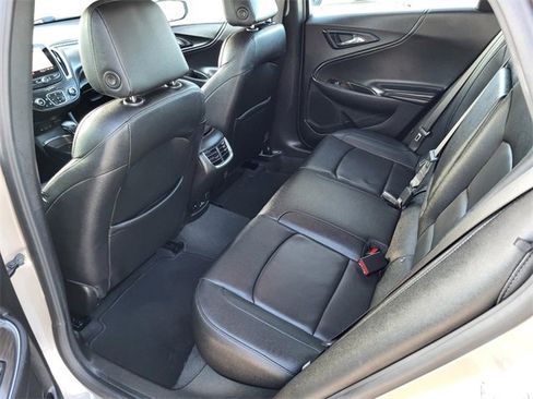 Used 2024 Chevrolet Malibu LT image 17