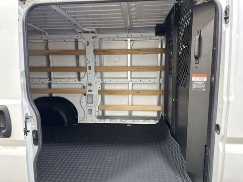 Used 2025 RAM ProMaster 2500 w/ U-Haul Equipment Group image 15