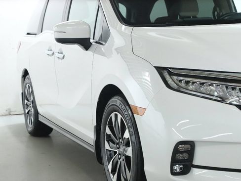 Used 2024 Honda Odyssey EX-L image 8