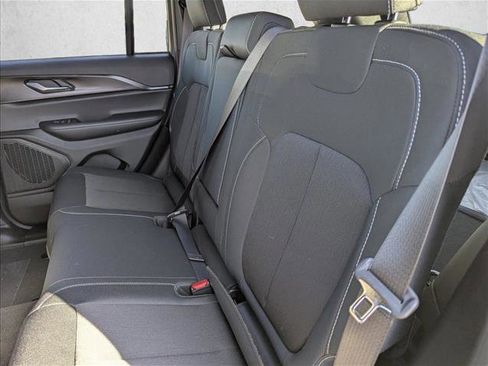 New 2025 Jeep Grand Cherokee Laredo X w/ Luxury Tech Group I image 26