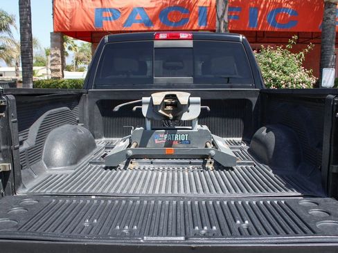 Used 2014 RAM 3500 Big Horn w/ Black Appearance Group image 8