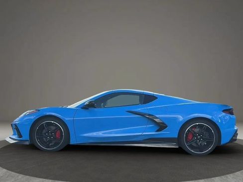 Used 2023 Chevrolet Corvette Stingray Preferred Cpe w/ 2LT RWD image 2