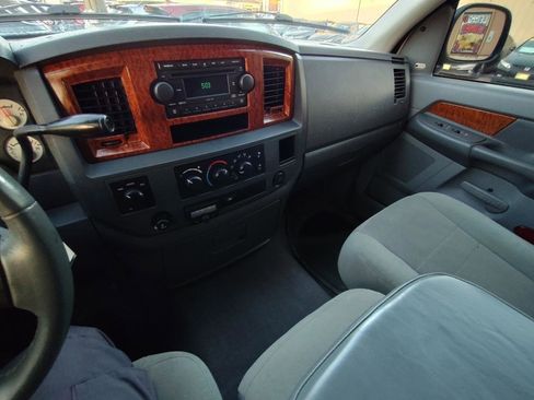 Used 2006 Dodge Ram 1500 Truck SLT w/ TRX4 Group AWD/4WD image 19