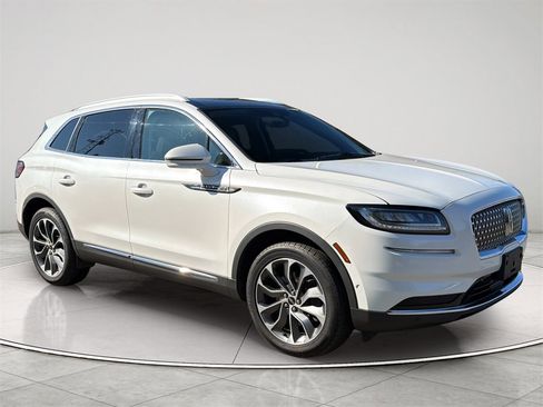 Used 2021 Lincoln Nautilus Reserve w/ Equipment Group 201A image 1