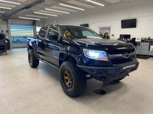 Used 2015 Chevrolet Colorado Z71 image 3