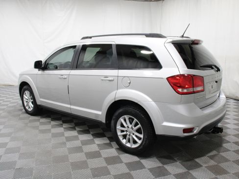 Used 2014 Dodge Journey SXT w/ Flexible Seating Group image 36