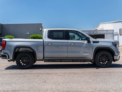 Used 2023 GMC Sierra 1500 Elevation AWD/4WD image 8
