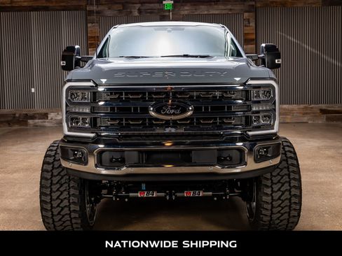 Used 2026 Ford F350 King Ranch w/ Chrome Package image 4