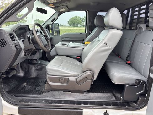 Used 2015 Ford F250 XL w/ XL Value Package AWD/4WD image 11