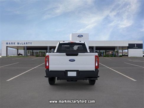 New 2026 Ford F250 XL image 5