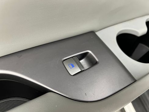 Used 2024 Hyundai Palisade SEL w/ Premium Package FWD image 23
