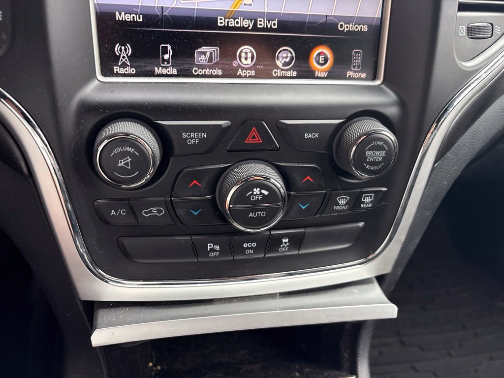 Used 2015 Jeep Grand Cherokee Altitude AWD/4WD image 18