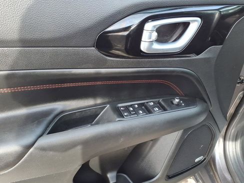 Used 2022 Jeep Compass Trailhawk w/ Sun and Sound Group image 11