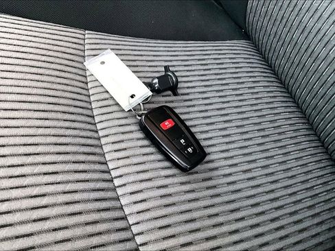 Used 2022 Toyota 4Runner SR5 RWD image 12