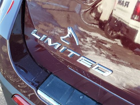 Used 2023 Ford Explorer Limited w/ Hybrid Equipment Group 310A image 42