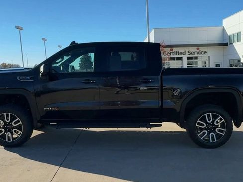 Certified 2021 GMC Sierra 1500 AT4 image 5